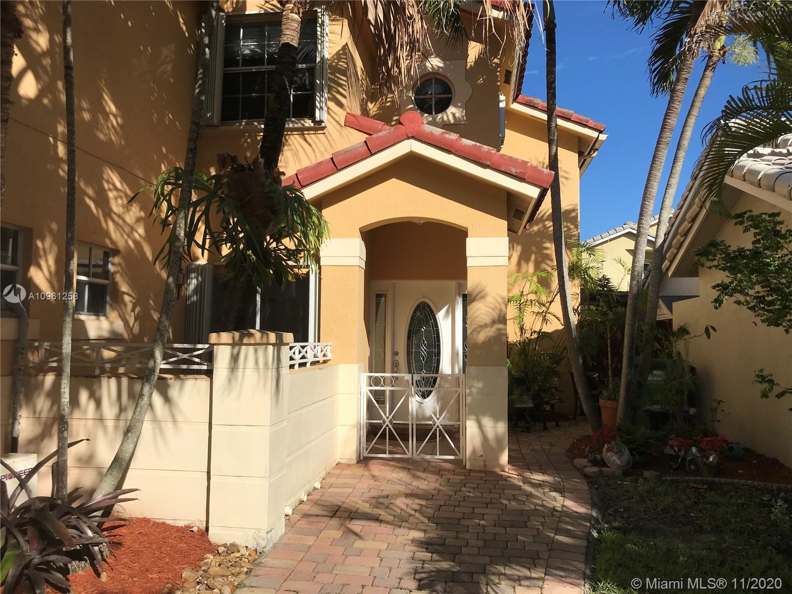 15417 Southwest 50th Lane Miami, FL 33185 - Photo 3 of 20