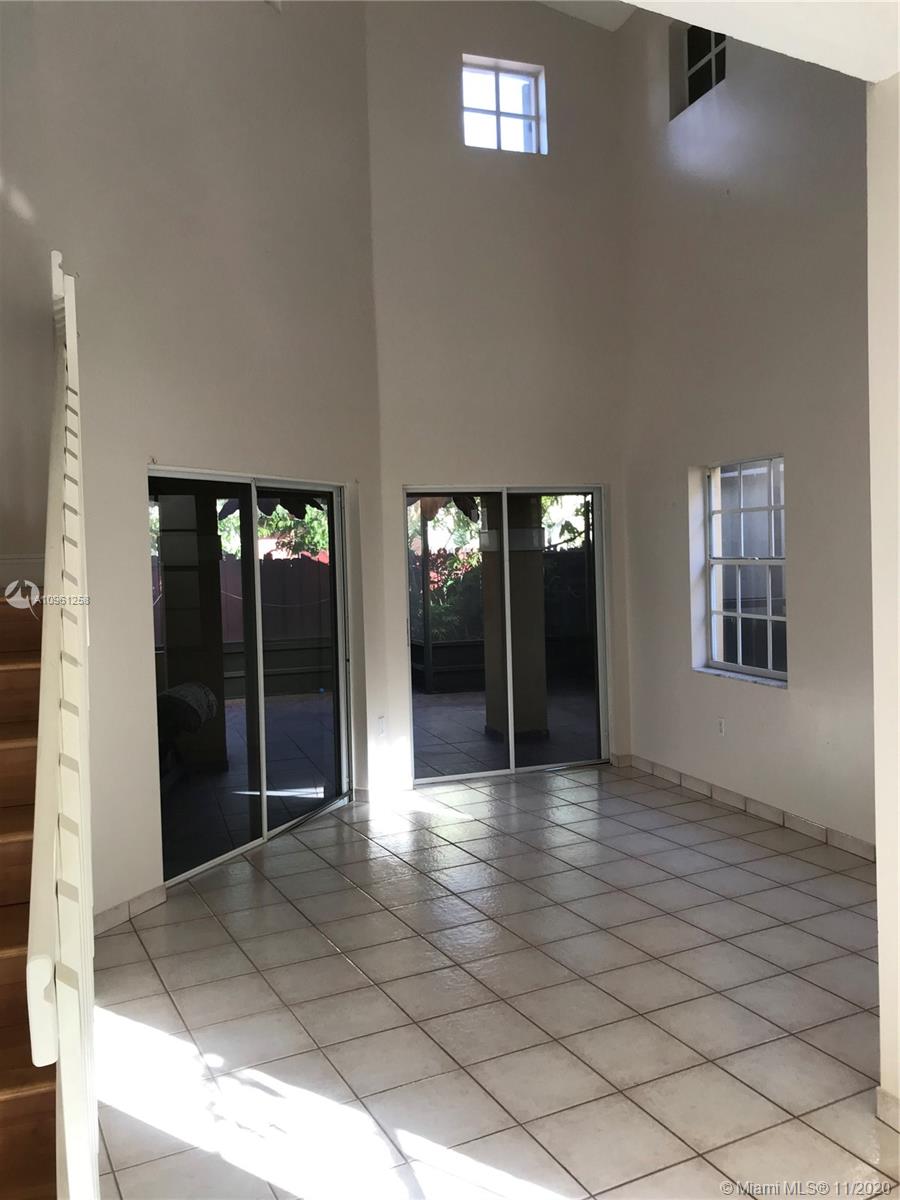 15417 Southwest 50th Lane Miami, FL 33185 - Photo 4 of 20