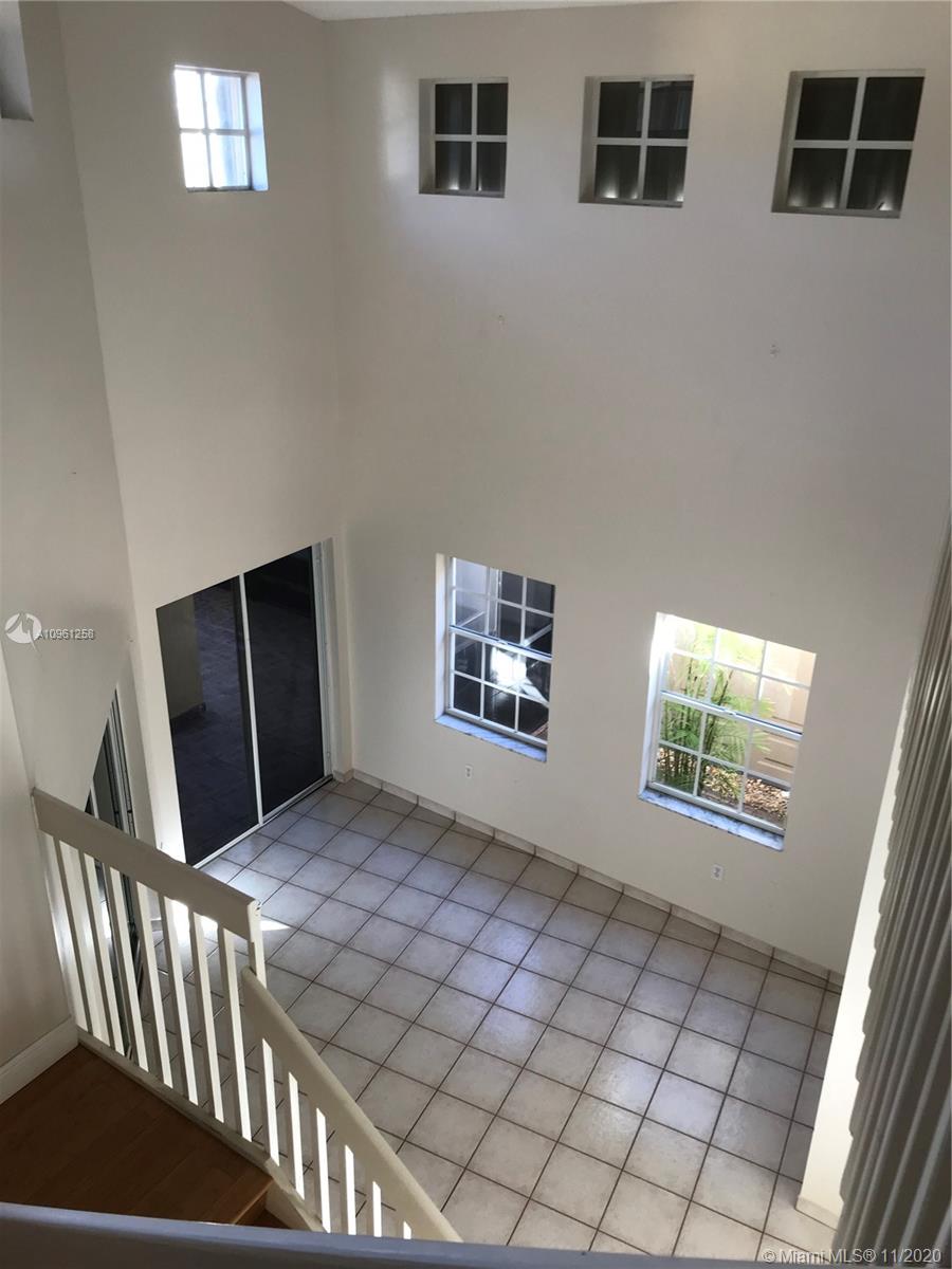 15417 Southwest 50th Lane Miami, FL 33185 - Photo 8 of 20