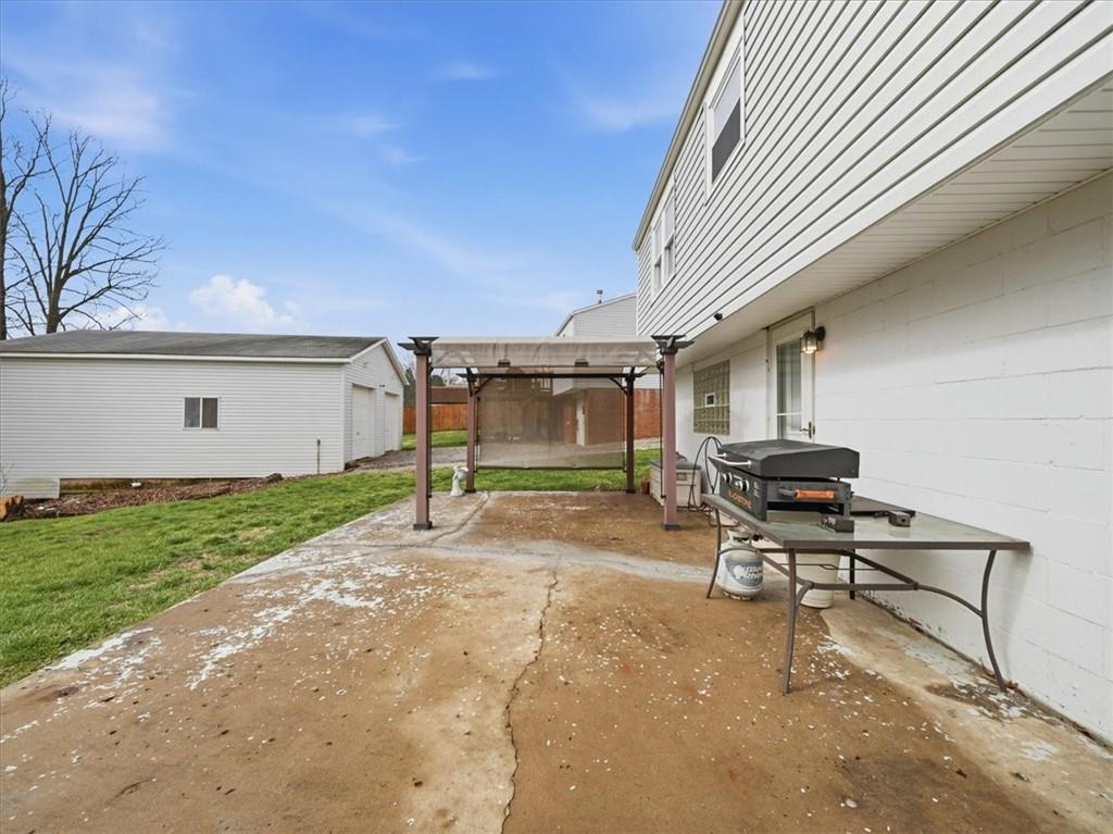 134 York Way Monaca, PA 15061 - Photo 20 of 27