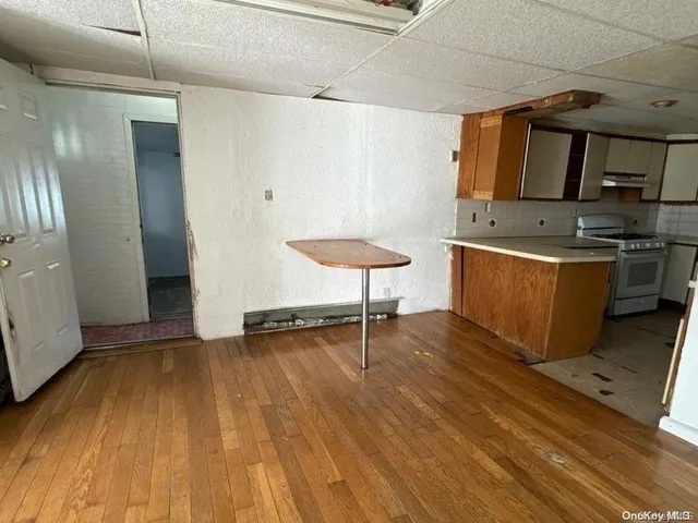 $649,900 | 110 Cedar Road, Inwood, NY 11096