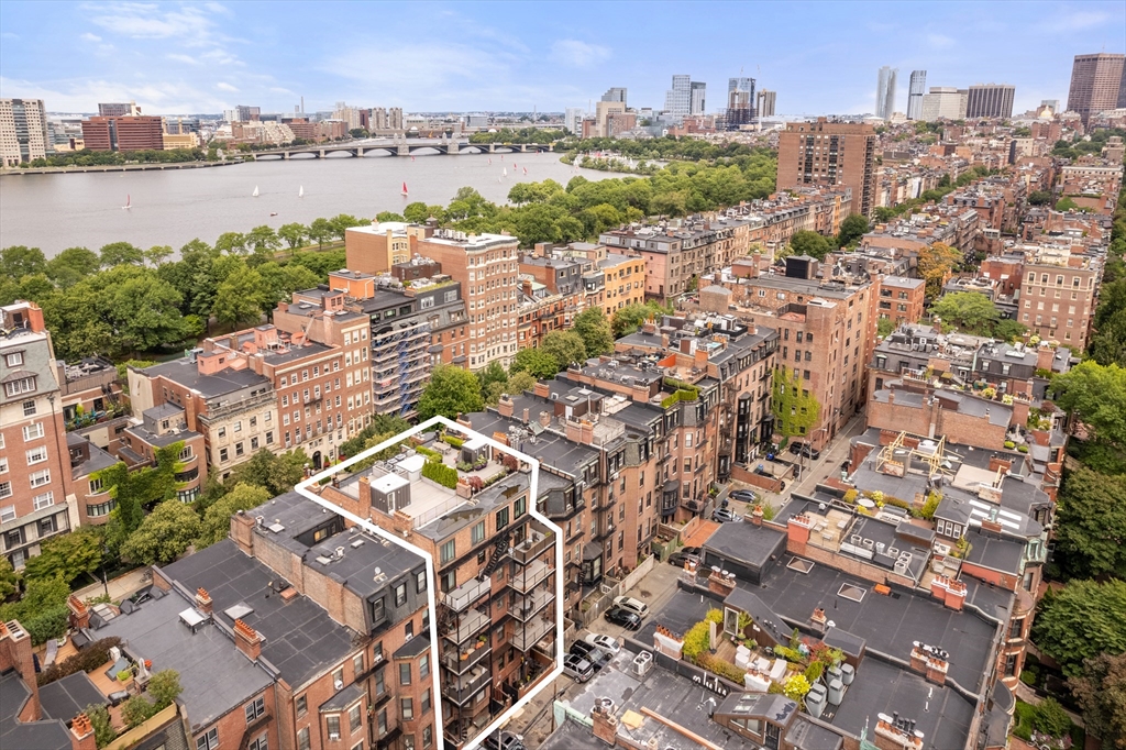 285 Beacon Street, Unit 3B Boston, MA 02116 - Photo 17 of 19