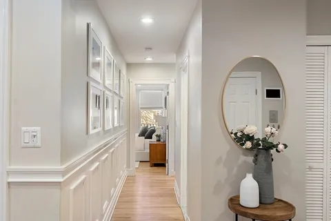 $2,299,000 | 285 Beacon Street, Unit 3B, Boston, MA 02116