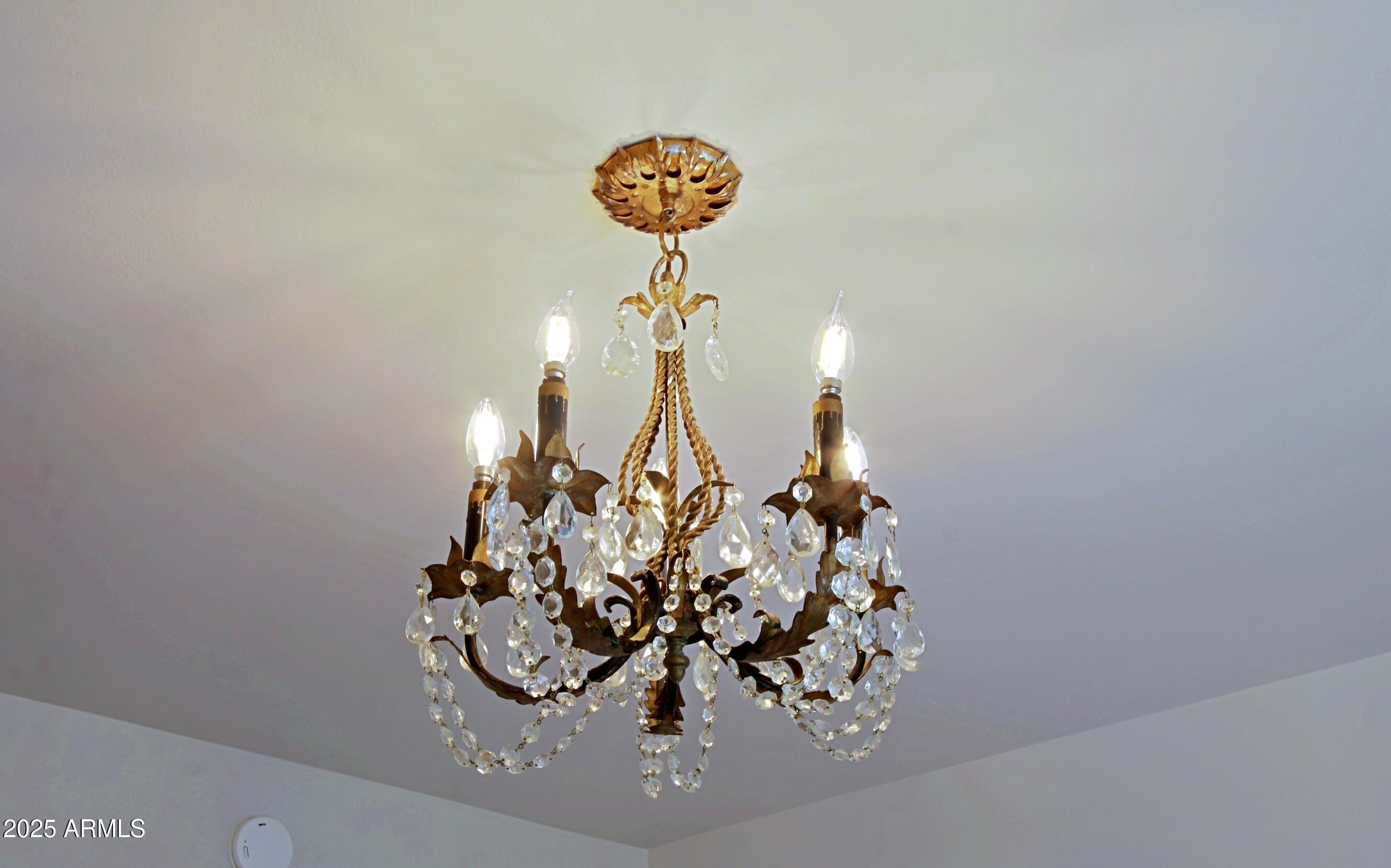 190 East Coronado Road, Unit 73 Phoenix, AZ 85004 - Photo 37 of 56 lighting