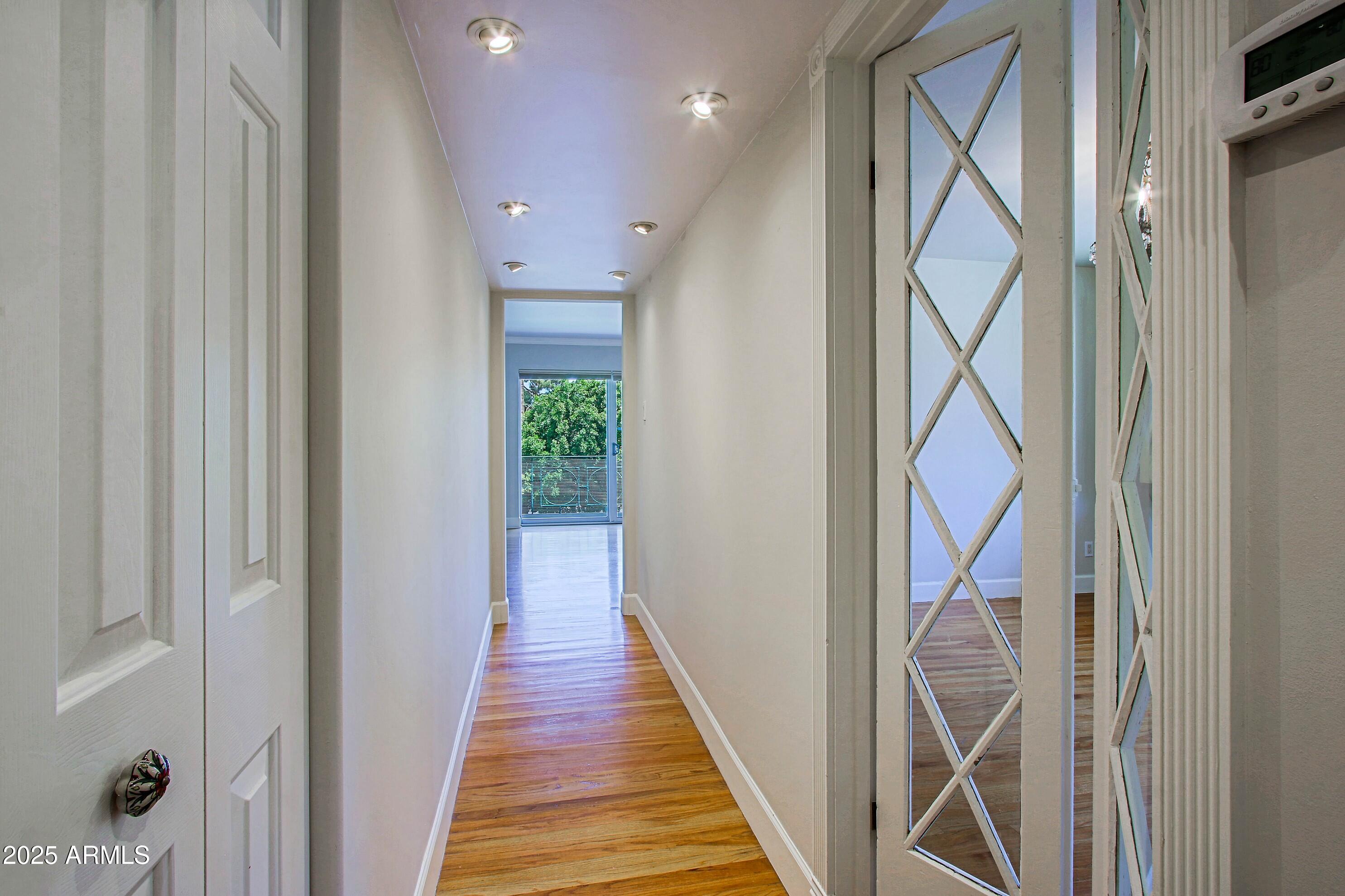 190 East Coronado Road, Unit 73 Phoenix, AZ 85004 - Photo 43 of 56 Hallway