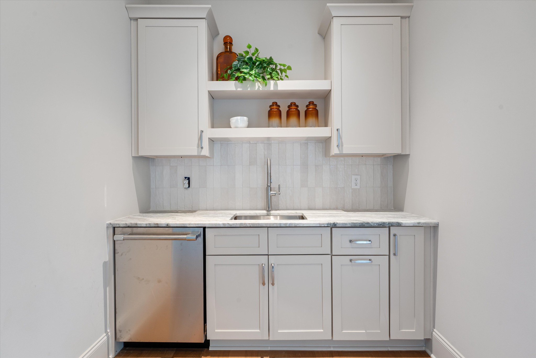 641 Brook Hollow Road Nashville, TN 37205 - Photo 13 of 67