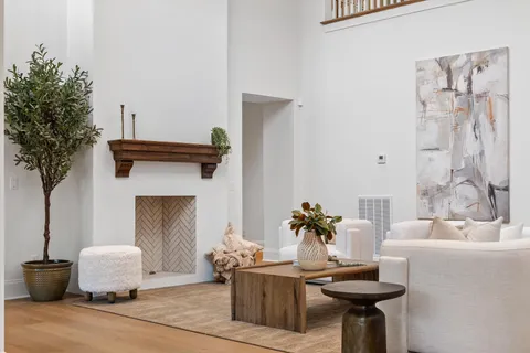 $3,795,000 | 641 Brook Hollow Road, Nashville, TN 37205