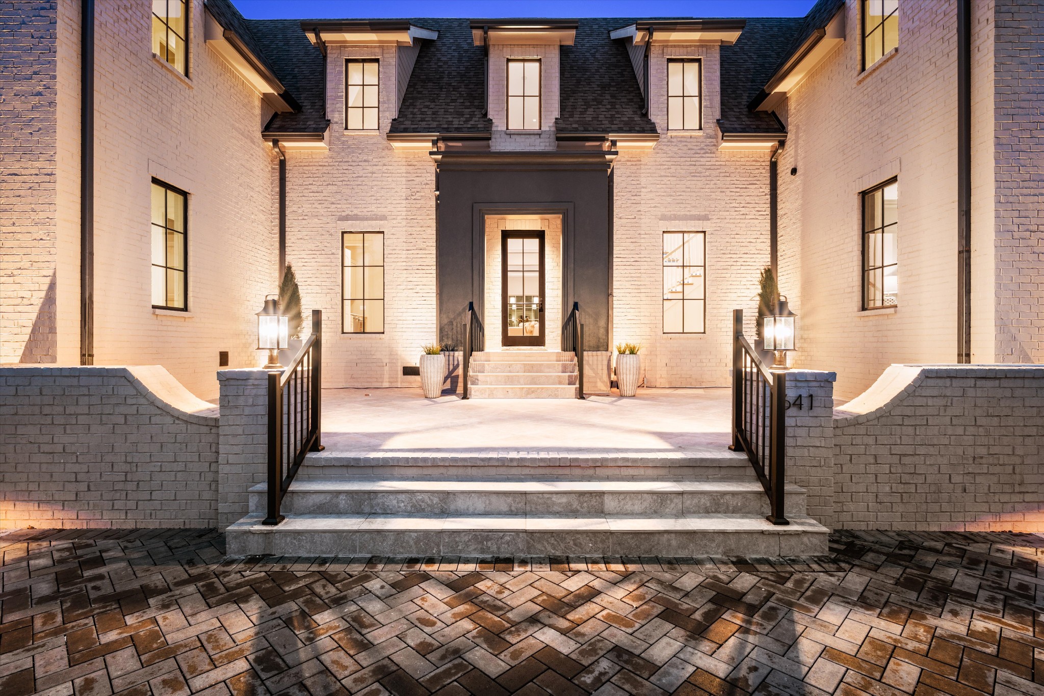 641 Brook Hollow Road Nashville, TN 37205 - Photo 2 of 67