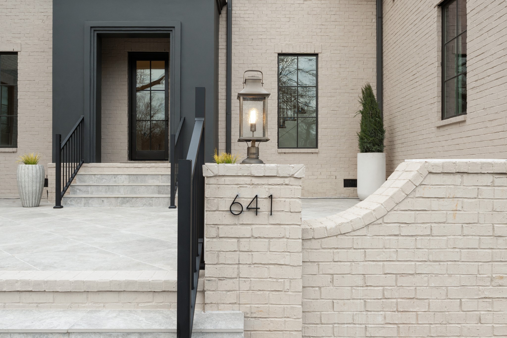 641 Brook Hollow Road Nashville, TN 37205 - Photo 3 of 68