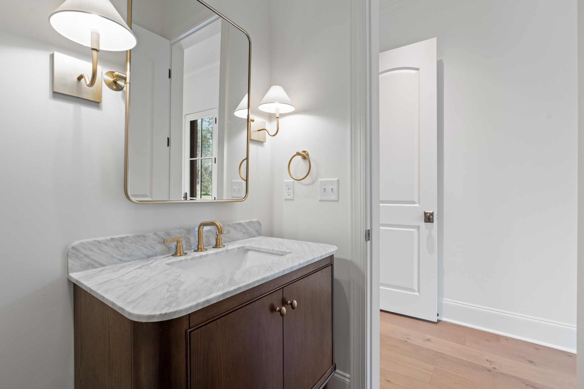 641 Brook Hollow Road Nashville, TN 37205 - Photo 45 of 81