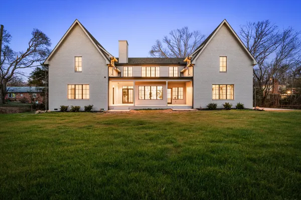 $4,150,000 | 641 Brook Hollow Road, Nashville, TN 37205