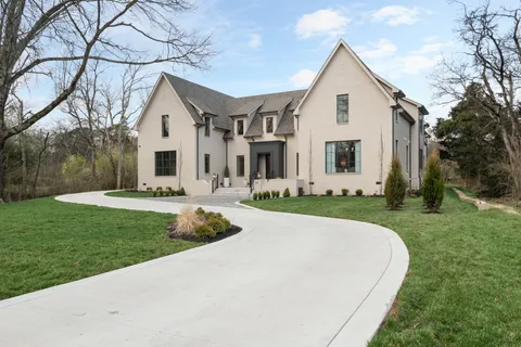 $3,795,000 | 641 Brook Hollow Road, Nashville, TN 37205