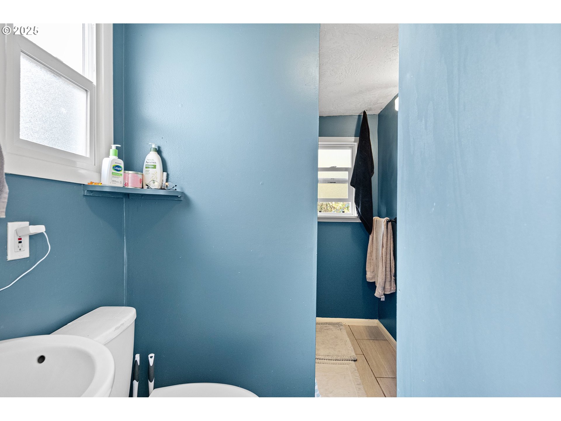 2001 Augusta Street Eugene, OR 97403 - Photo 17 of 40