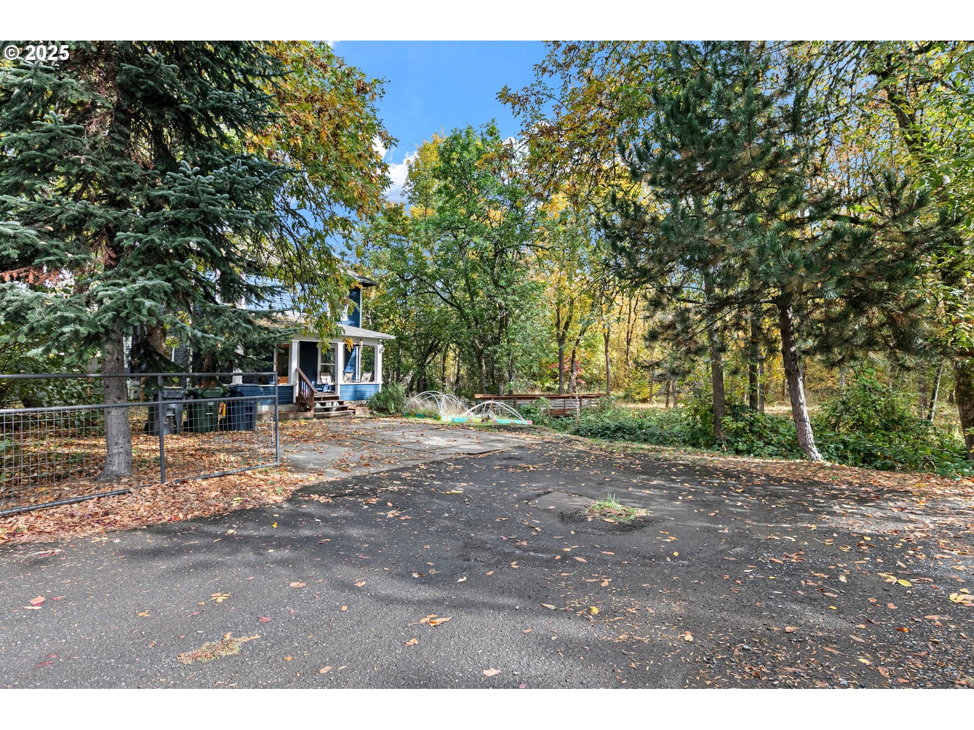 2001 Augusta Street Eugene, OR 97403 - Photo 38 of 40