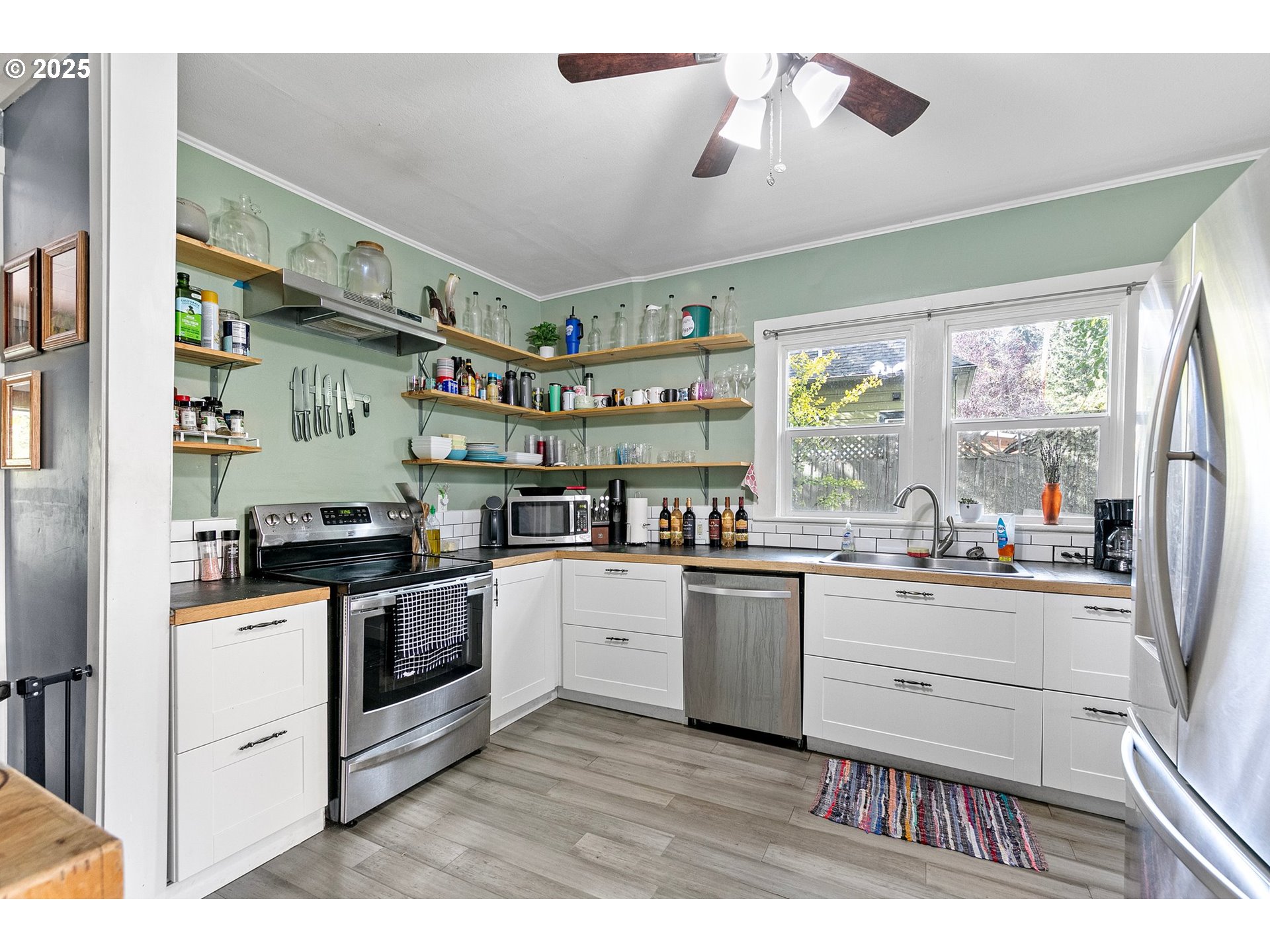 2001 Augusta Street Eugene, OR 97403 - Photo 9 of 40