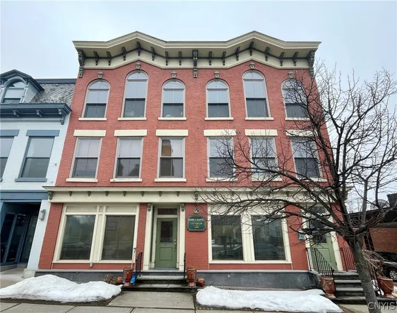 $1,000 | 122 East Main Street, Sangerfield, NY 13480