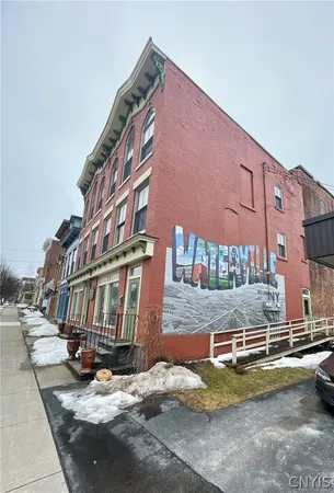 $1,000 | 122 East Main Street, Sangerfield, NY 13480