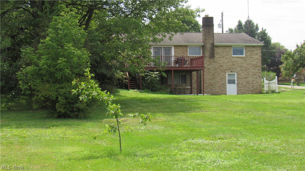 6841 Navarre Road Southwest Massillon, OH 44646 - Photo 39 of 50 Expansive lawn with mature trees
