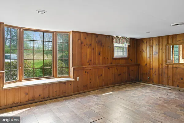 $725,000 | 931 Jones Road, Conshohocken, PA 19428