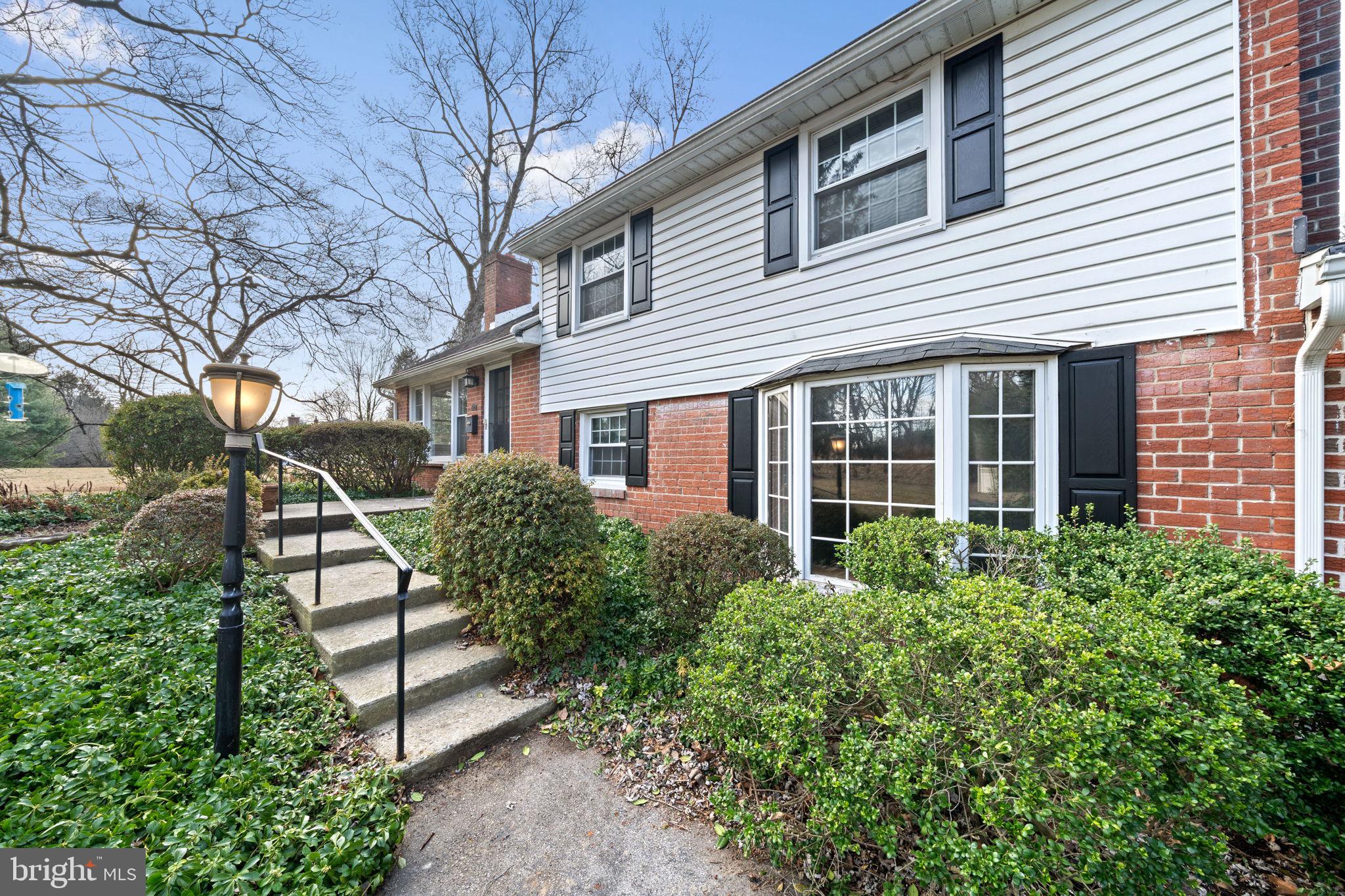 931 Jones Road Conshohocken, PA 19428 - Photo 3 of 66 Stairs to Front Door