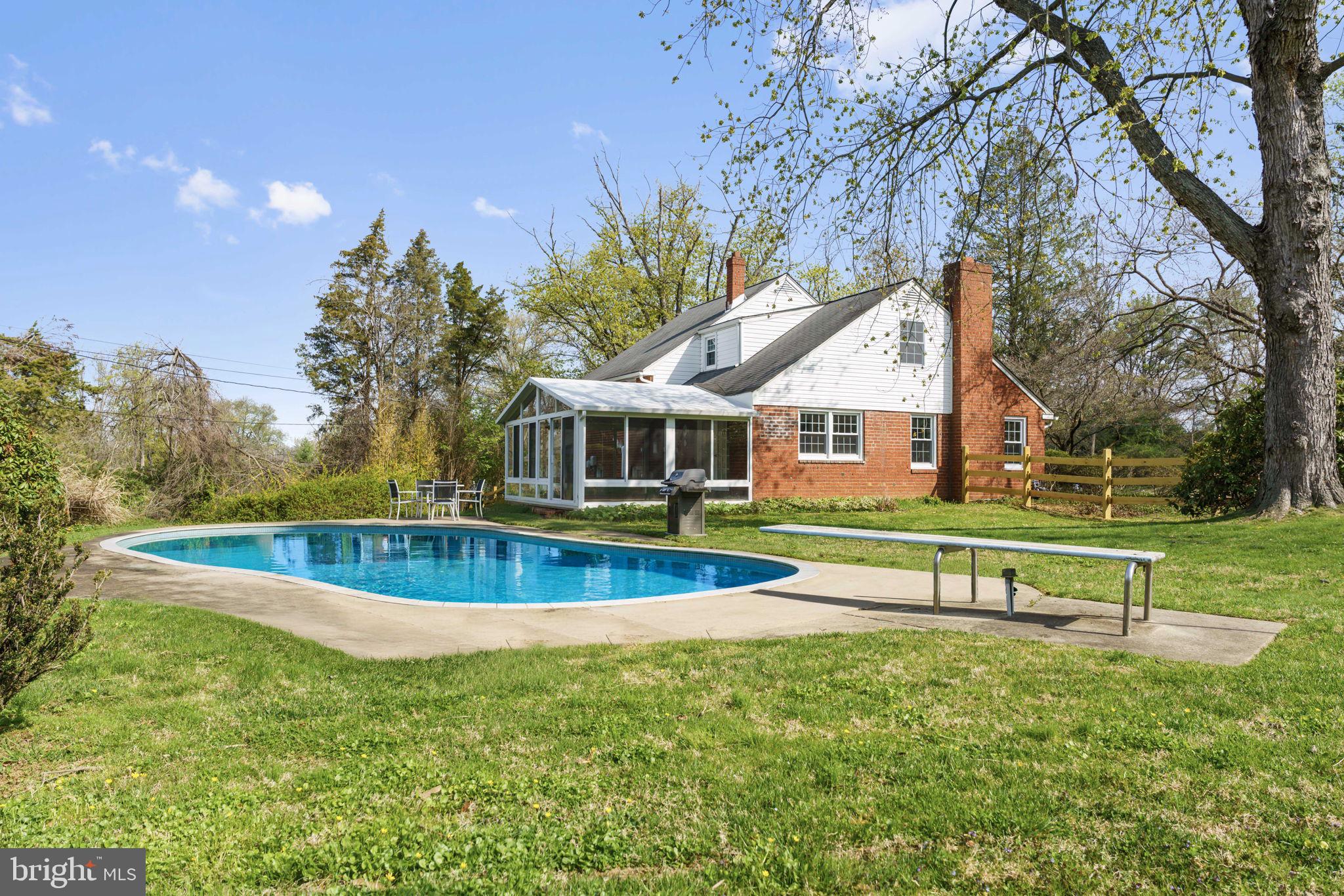 931 Jones Road Conshohocken, PA 19428 - Photo 9 of 66 Virtual Photo, In Ground Pool