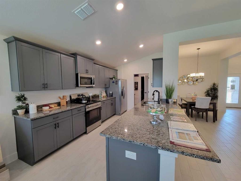 4447 Southwest 91st Ln Road Ocala, FL 34476 - Photo 10 of 40