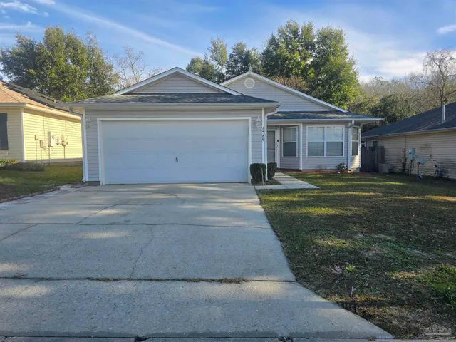 $1,625 | 1589 Galvin Avenue, Pensacola, FL 32526