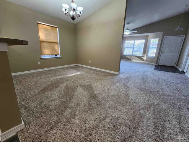 $1,625 | 1589 Galvin Avenue, Pensacola, FL 32526