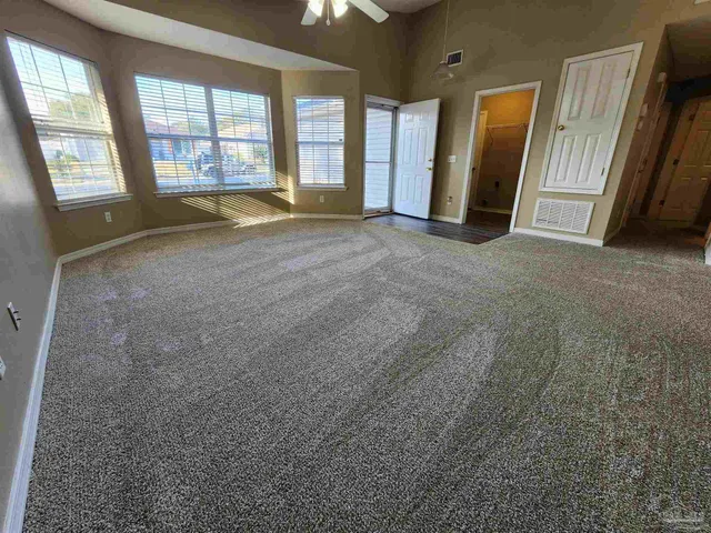 $1,625 | 1589 Galvin Avenue, Pensacola, FL 32526