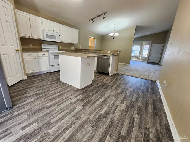 $1,625 | 1589 Galvin Avenue, Pensacola, FL 32526