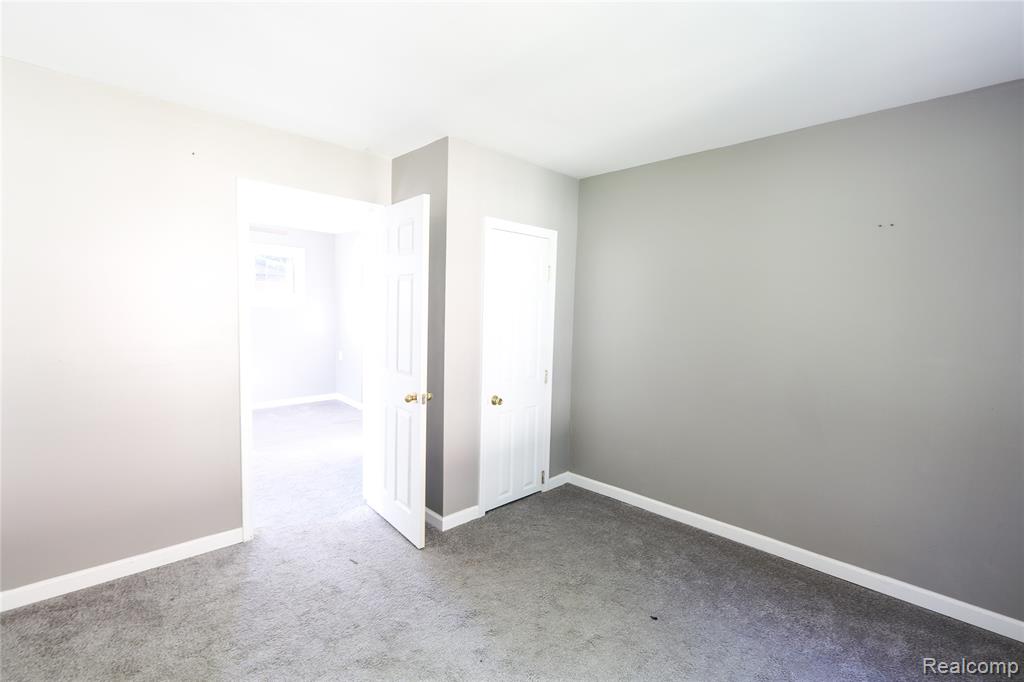 3319 Lakeview Street Monroe, MI 48162 - Photo 16 of 21