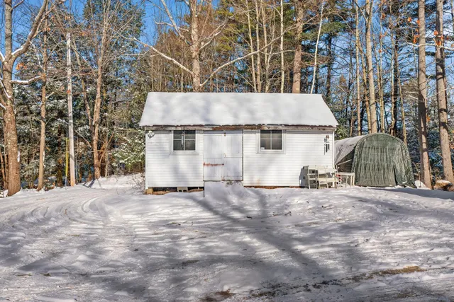 $425,000 | 110 Bennett Road, New Gloucester, ME 04260