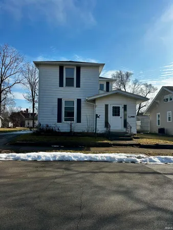 $128,000 | 214 North D Street, Marion, IN 46952