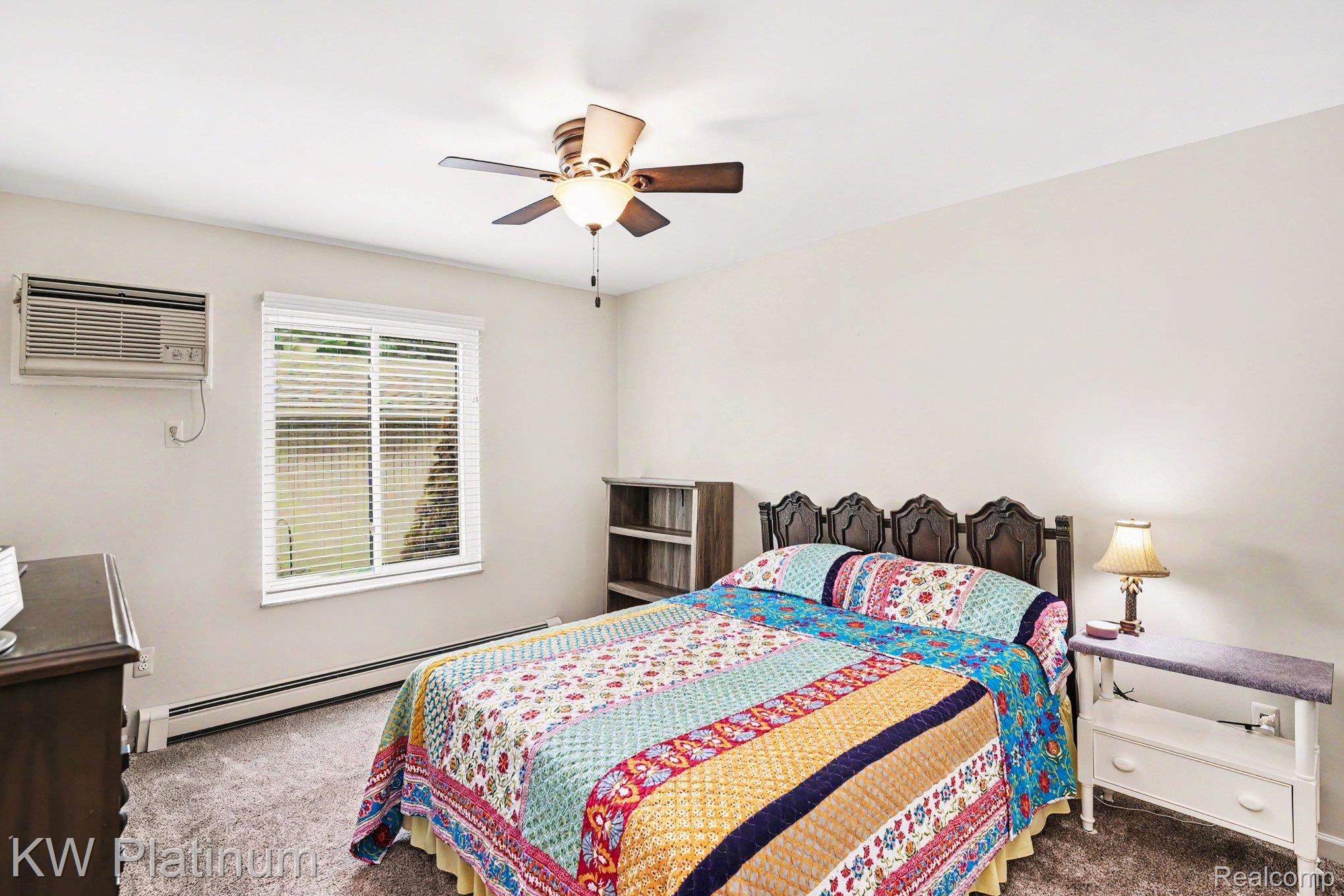 1700 River Road, Unit 6 Marysville, MI 48040 - Photo 14 of 32 Bedroom featuring carpet flooring and light-toned walls