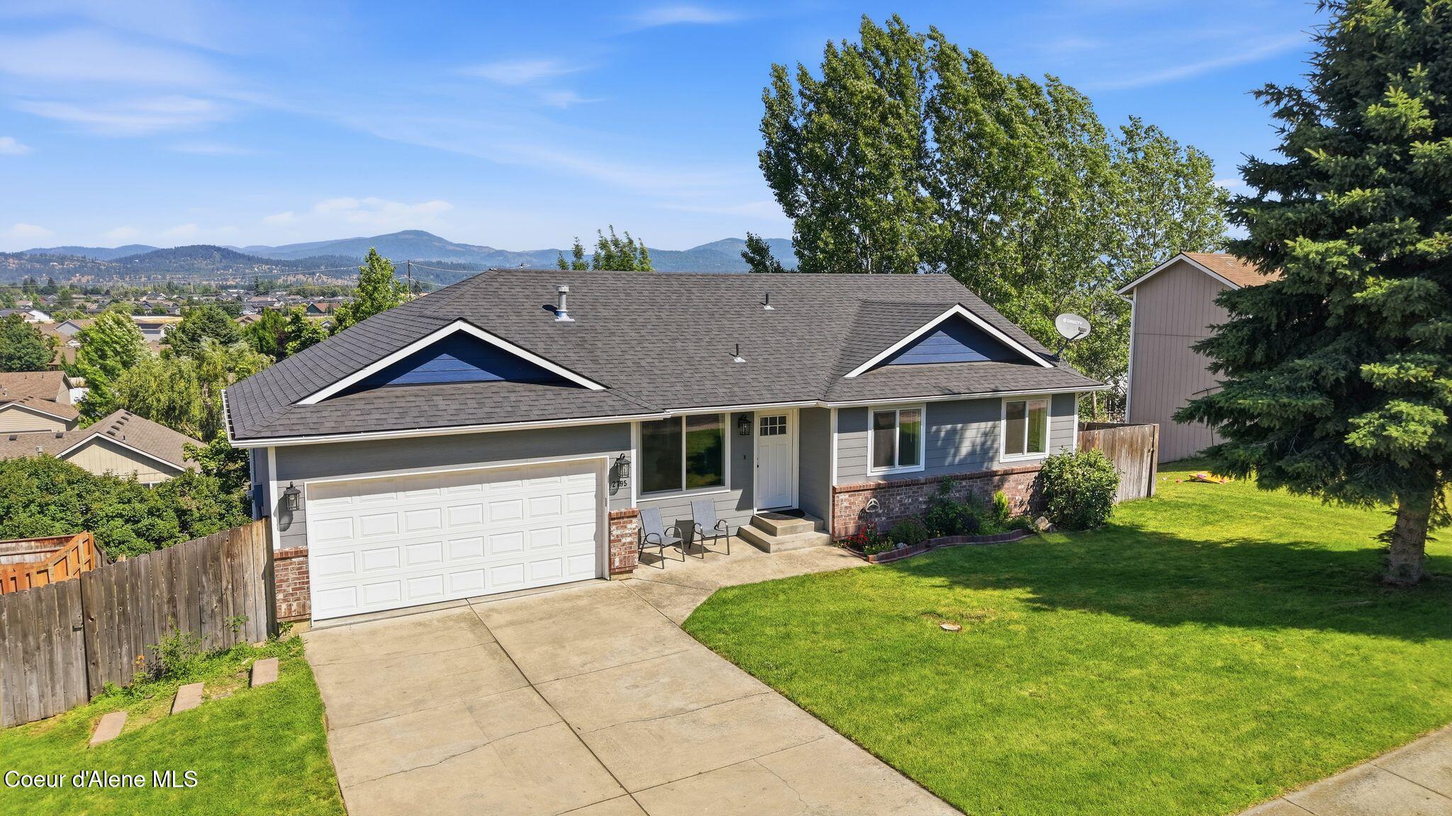 2795 North Rawhide Ridge Road Post Falls, ID 83854 - Photo 1 of 43 Exterior