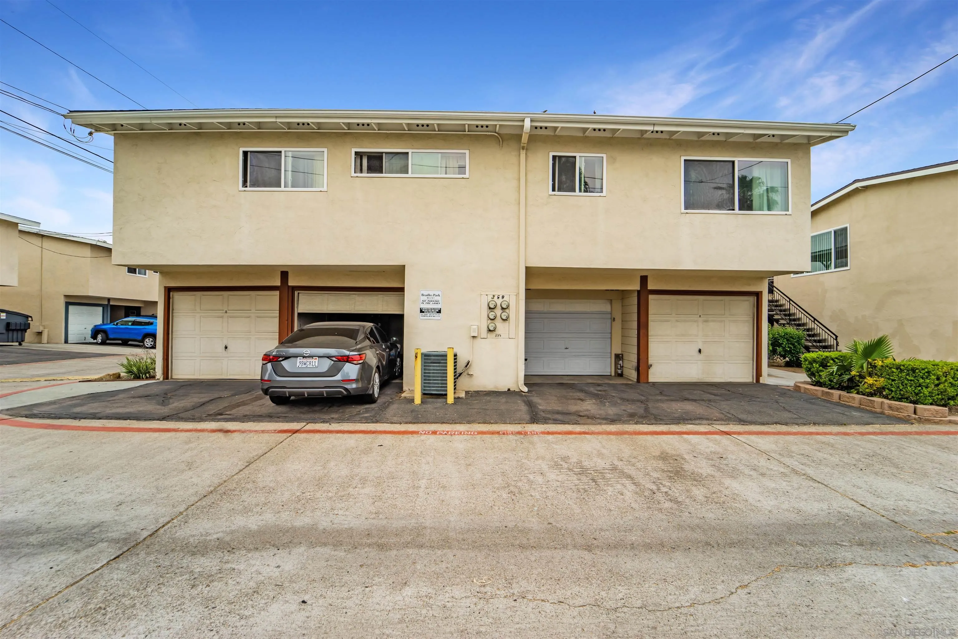 399 Compton Street El Cajon, CA 92020 - Photo 9 of 14 a view of a car garage