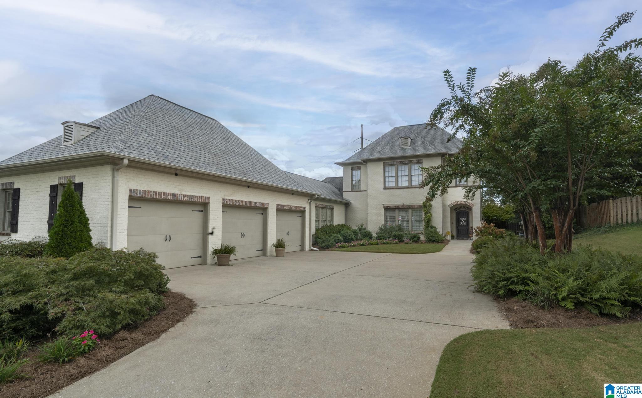 548 Twin Creek Road Birmingham, AL 35226 - Photo 1 of 42
