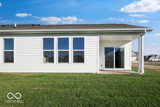 $319,999 | 2105 Covey Drive, Danville, IN 46122