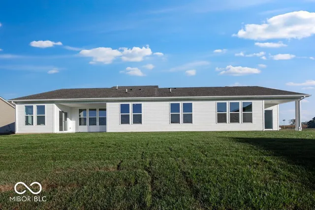 $319,999 | 2105 Covey Drive, Danville, IN 46122