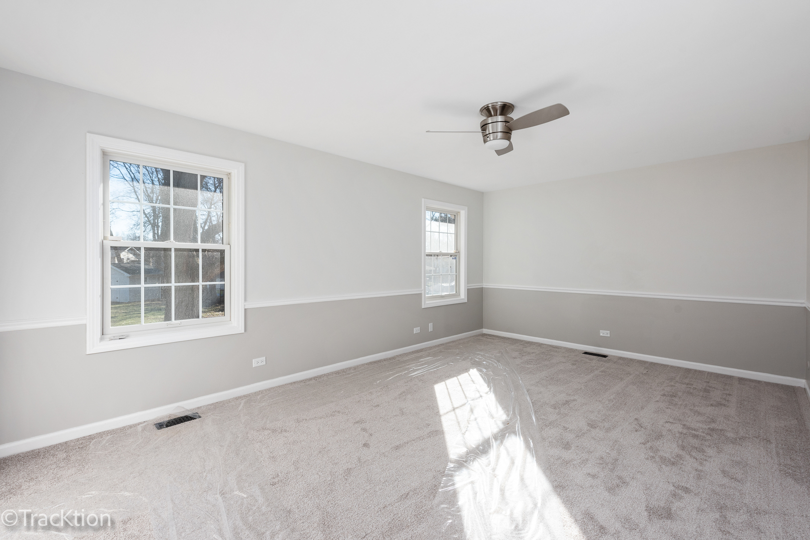 1212 Gartner Road Naperville, IL 60540 - Photo 17 of 32 an empty room with windows