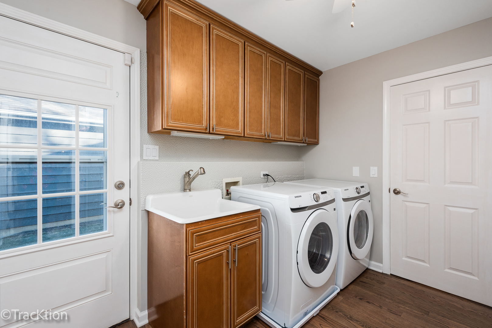 1212 Gartner Road Naperville, IL 60540 - Photo 25 of 32 a utility room with dryer and washer