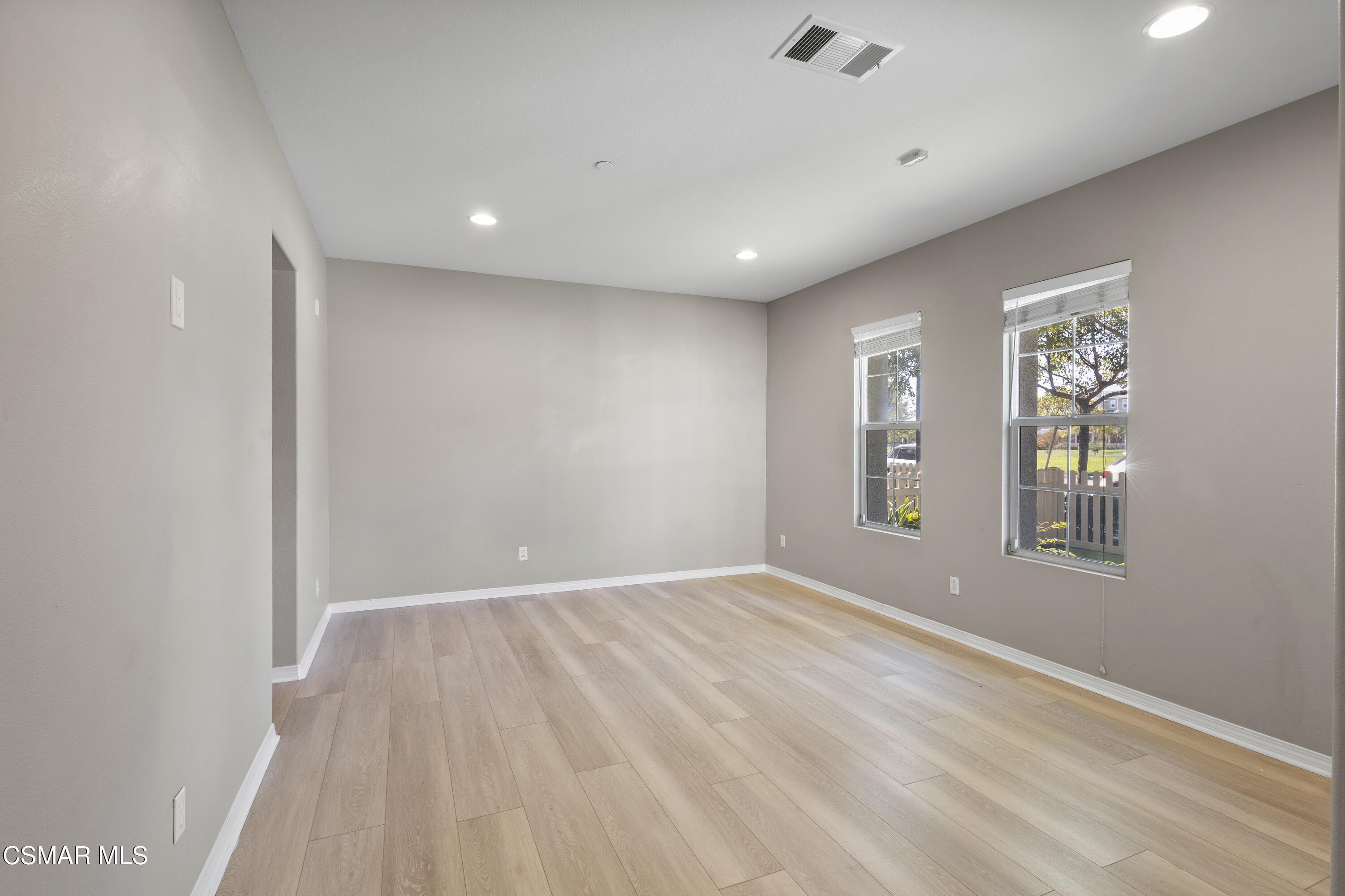 3118 North Oxnard Boulevard Oxnard, CA 93036 - Photo 19 of 31 Additional Primary