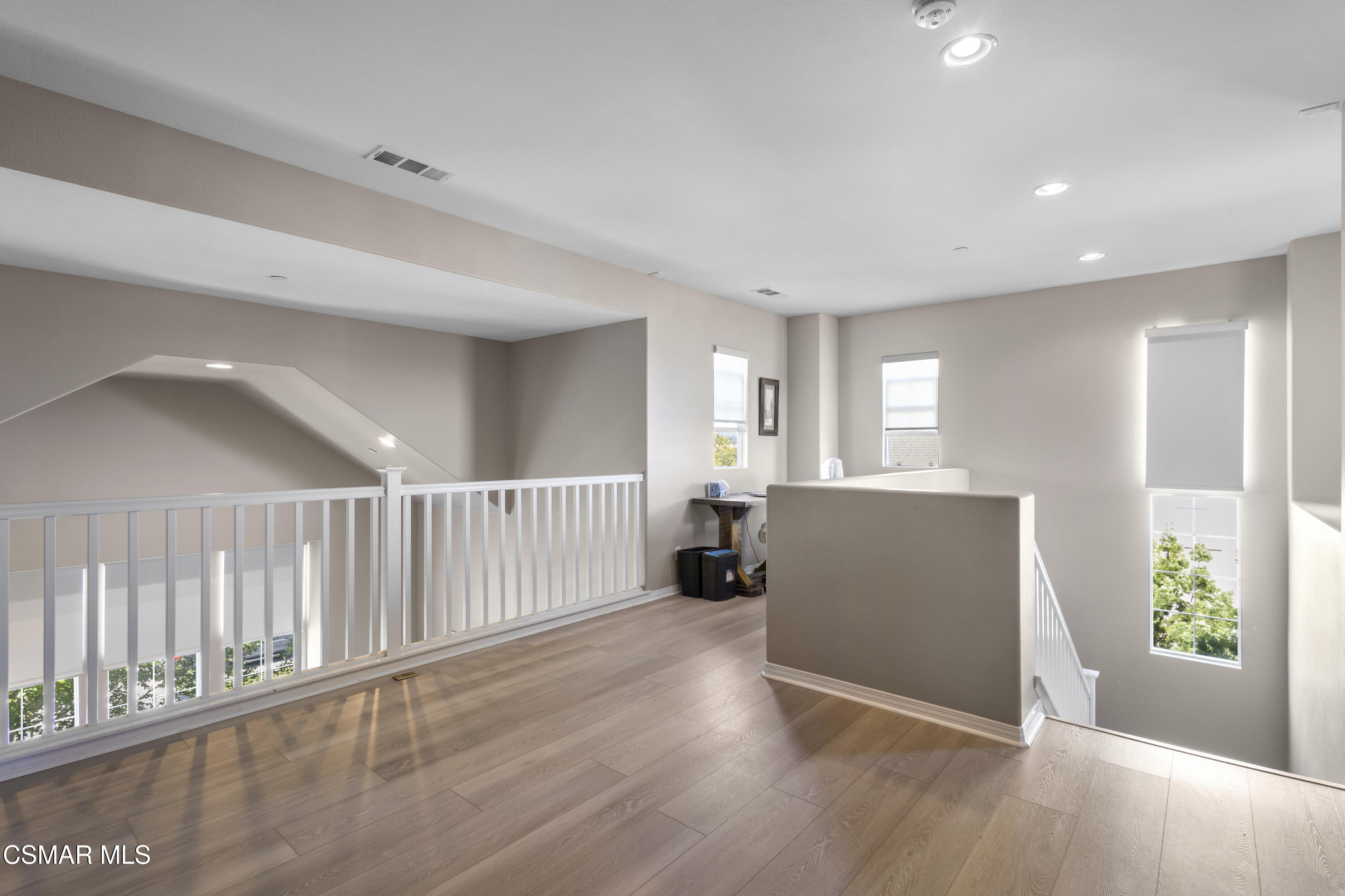 3118 North Oxnard Boulevard Oxnard, CA 93036 - Photo 9 of 31 Loft