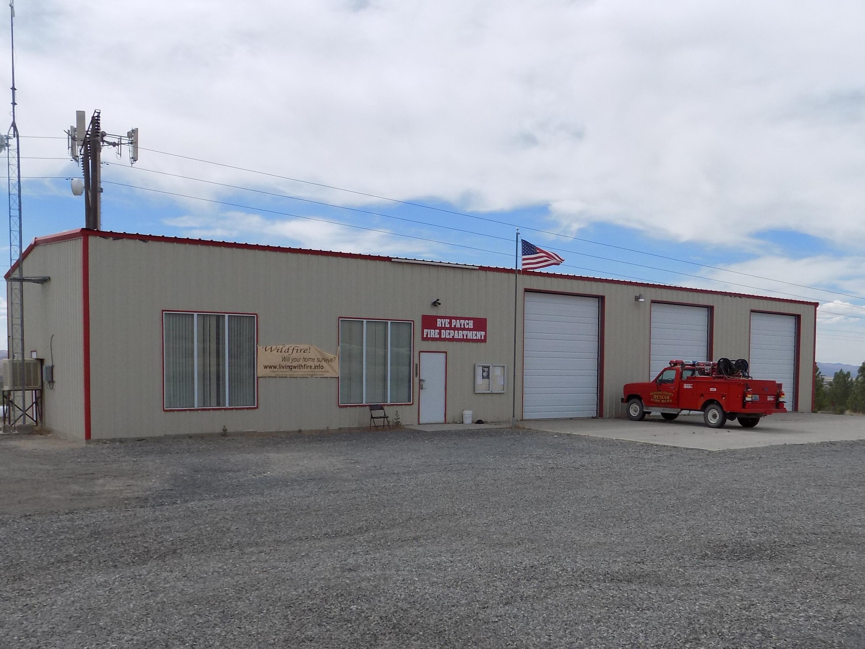 25200 Ramsey Road, Unit 37 Imlay, NV 89418 - Photo 8 of 19 a view of a car in front of garage