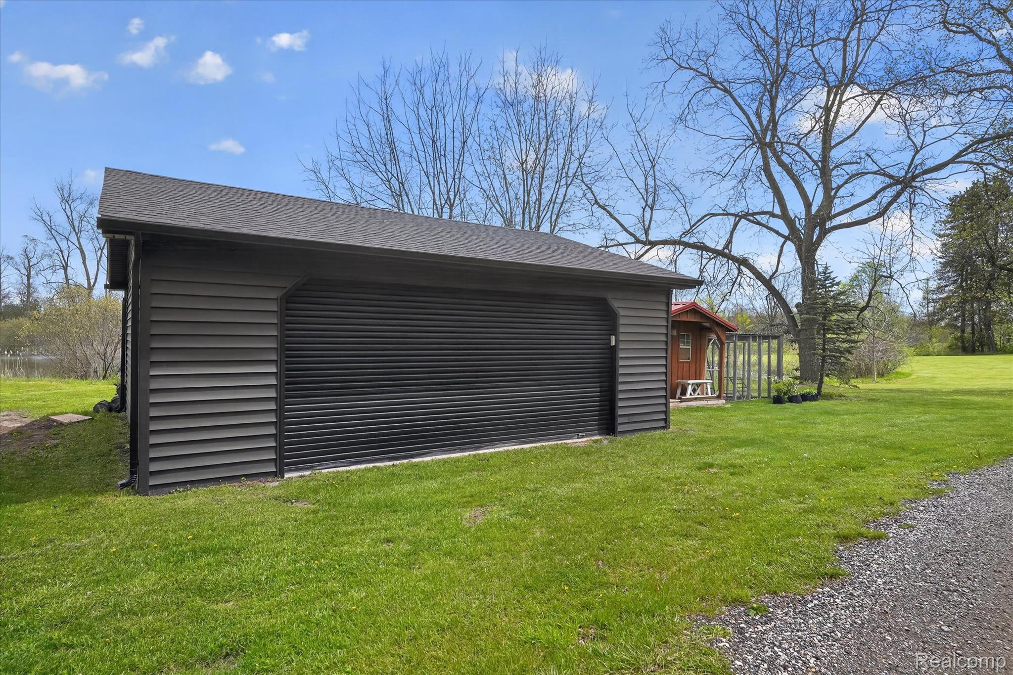 5640 North Fowlerville Road Fowlerville, MI 48836 - Photo 42 of 48