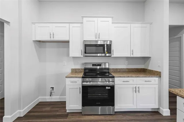 $443,150 | 483 Southwest Bellflower Drive, Lake City, FL 32024