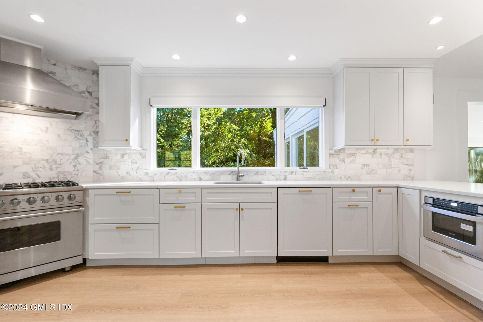 18 Echo Lane Greenwich, CT 06830 - Photo 19 of 63 Kitchen