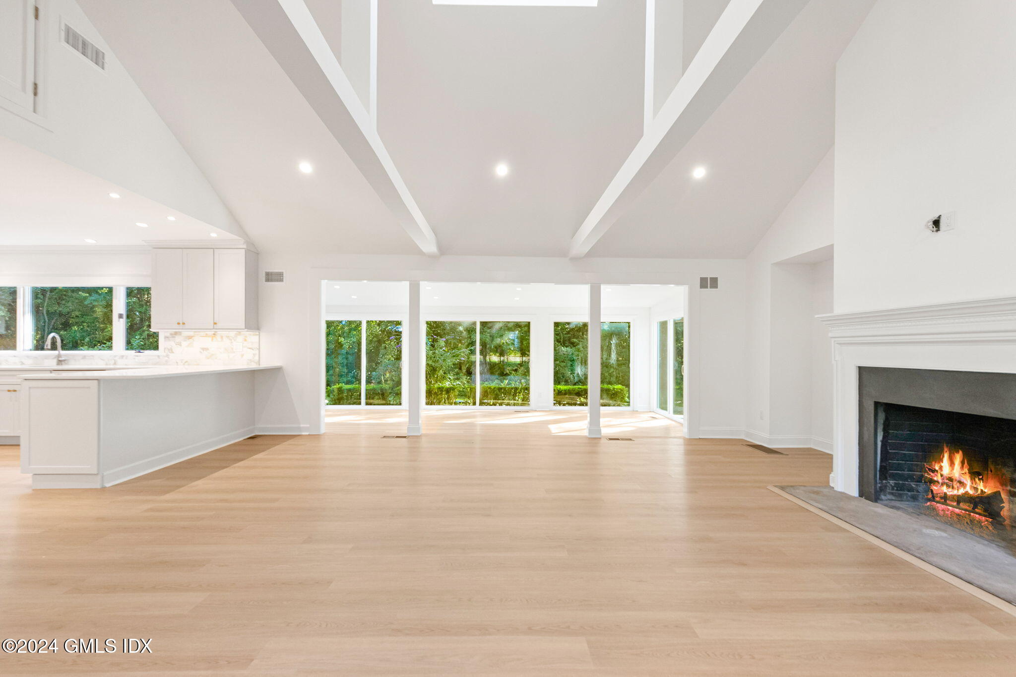 18 Echo Lane Greenwich, CT 06830 - Photo 24 of 63 Family Room