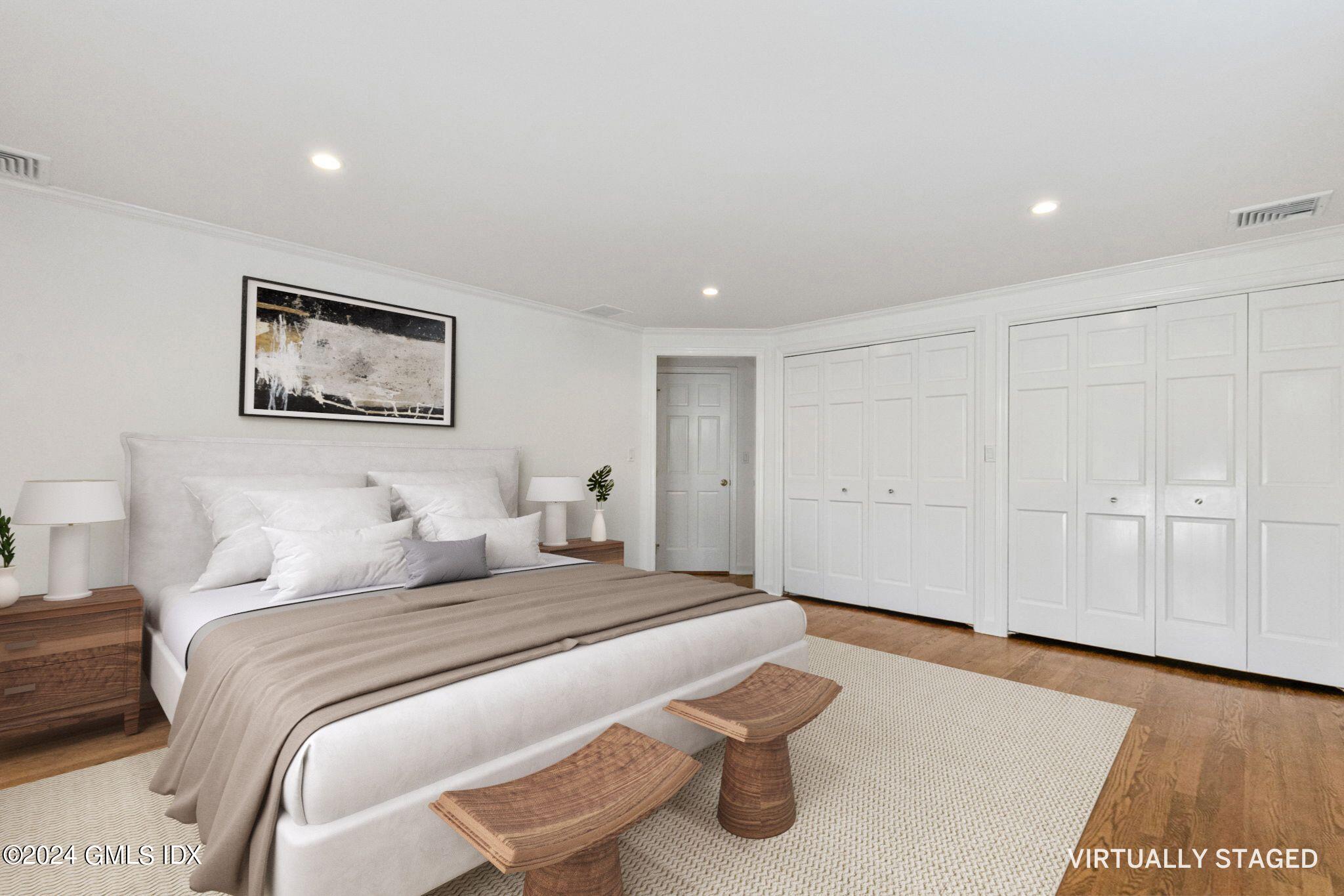 18 Echo Lane Greenwich, CT 06830 - Photo 35 of 63 Primary Suite VS