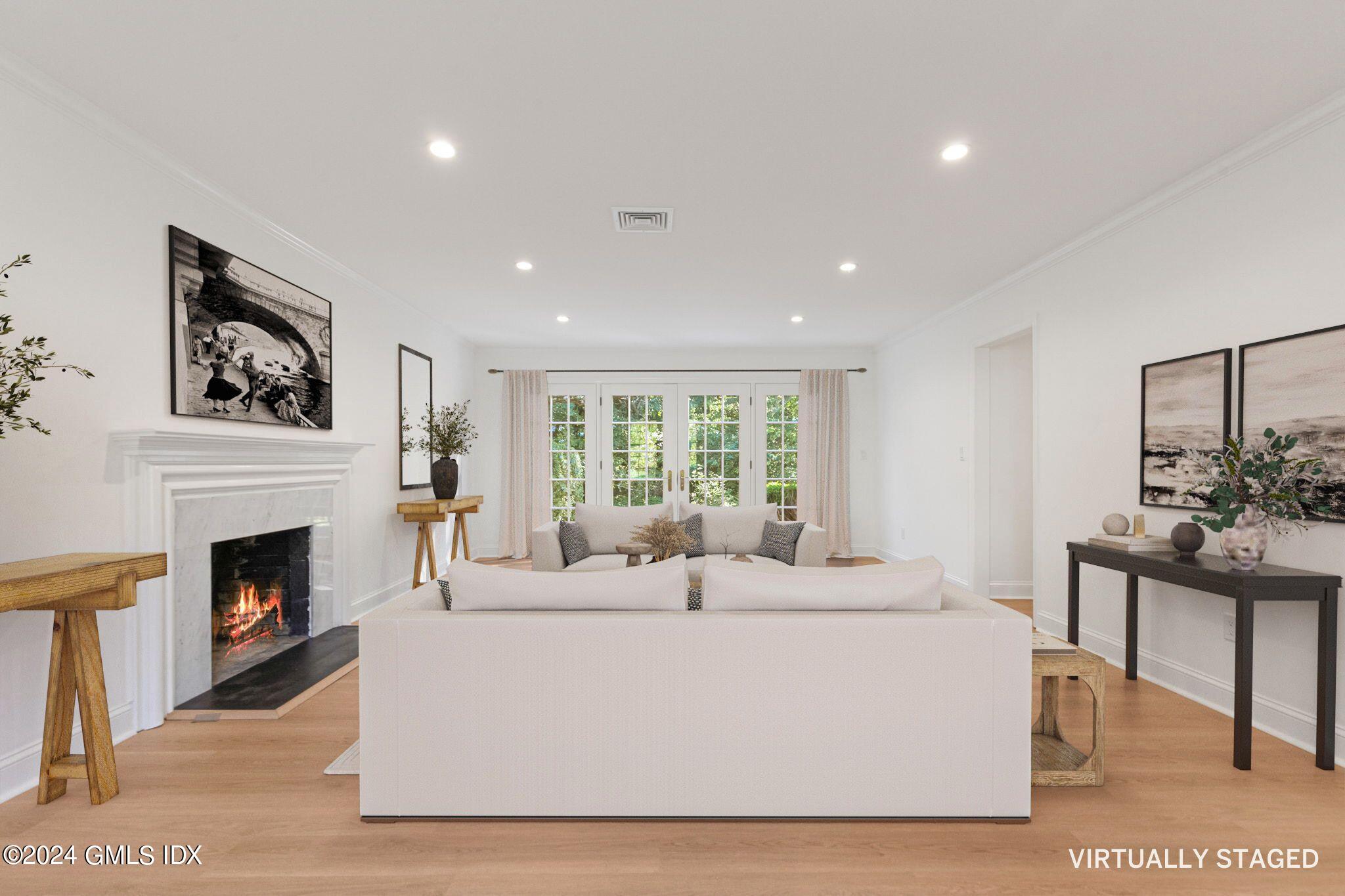 18 Echo Lane Greenwich, CT 06830 - Photo 6 of 63 Living Room VS